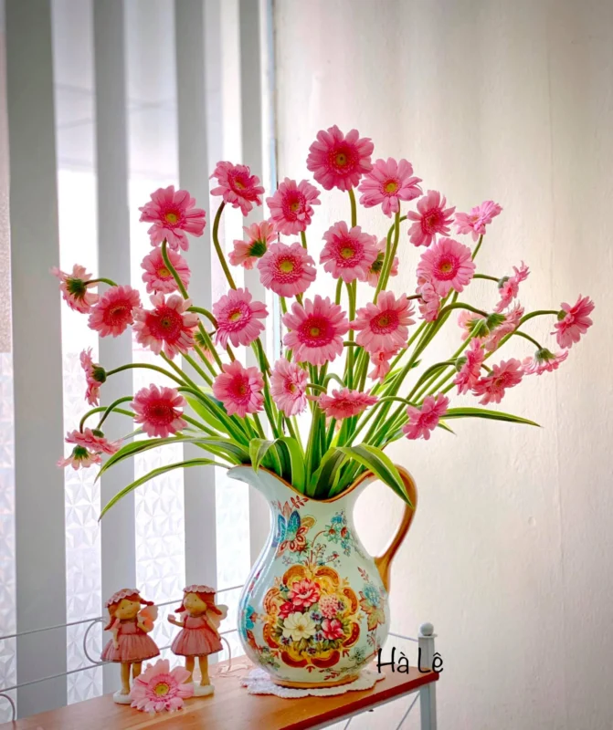 Top các loại hoa chưng phòng khách phù hợp với mệnh Hoả đón tài lộc Top các loại hoa chưng phòng khách phù hợp với mệnh Hoả đón tài lộc