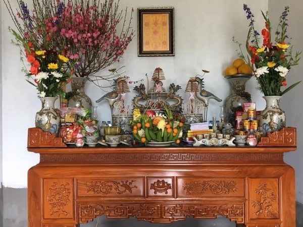 Bí quyết chọn hoa và cắm hoa ngày Tết mang lại may mắn cho gia đình