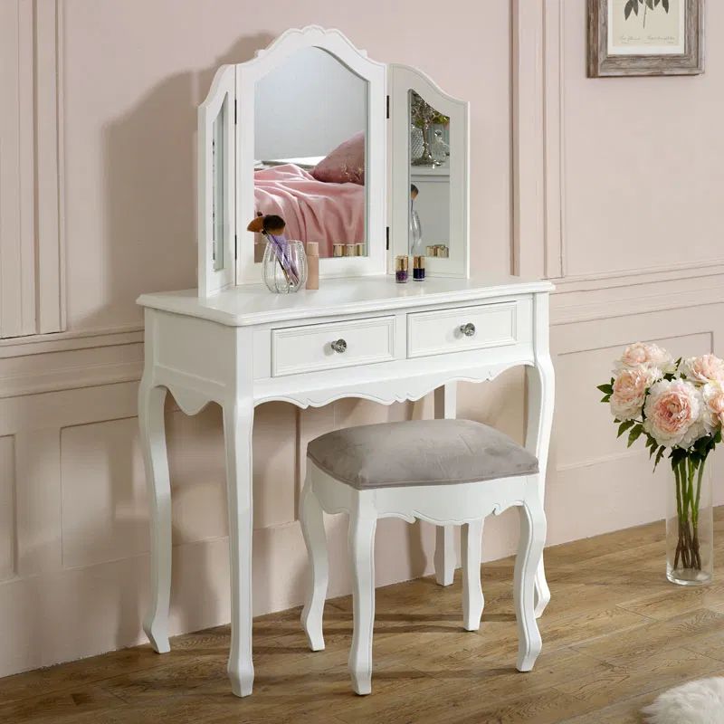 Các mẫu bàn trang điểm màu trắng có đèn tại Nội thất Hoàng Sơn Bàn trang điểm màu trắng có đèn