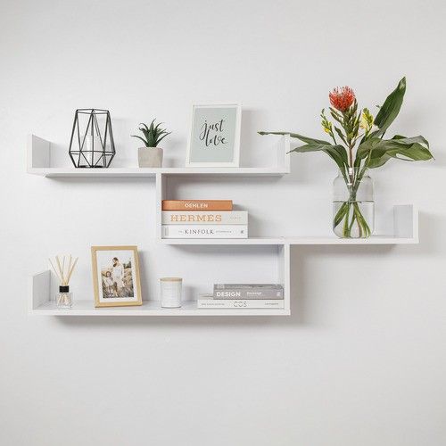 Cách trang trí phòng ngủ đơn giản cho con gái đẹp và hiện đại Kệ treo tường phòng ngủ