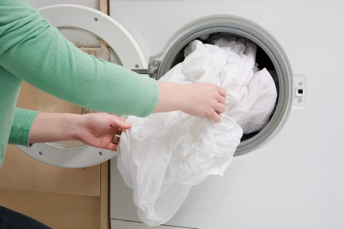 Mẹo hạn chế bụi bẩn trong phòng ngủ hiệu quả Mẹo hạn chế bụi bẩn trong phòng ngủ