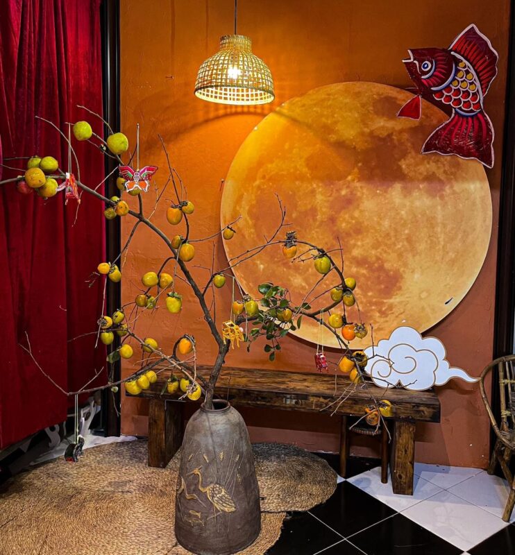 Trang trí phòng khách Trung Thu cho gia đình có trẻ nhỏ